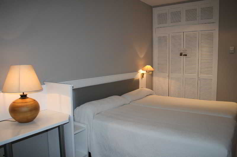 Apartamentos Th Las Rozas Eksteriør billede